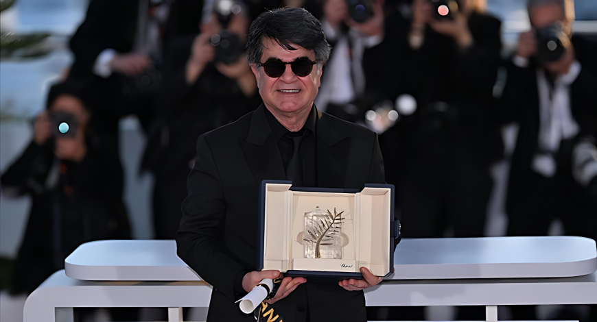 Jafar Panahi yasaklara rağmen Altın Palmiye Ödülü'nün sahibi oldu