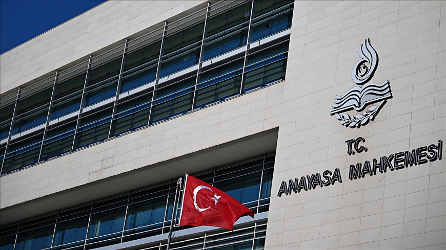 AYM: Kesinleşmiş mahkeme kararının uygulanmaması mülkiyet hakkı ihlalidir