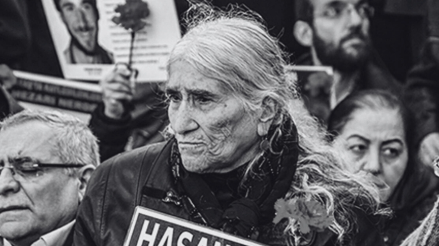 Cumartesi Annelerinin Sembolü Emine Ocak, 30 Yıllık Adalet Mücadelesinin Ardından Son Yolculuğuna Uğurlandı